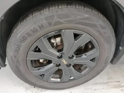 Photo 5 Dacia Jogger  1.6 hybrid 140ch Extreme 7 places -24