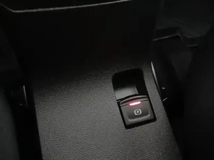 Photo 13 Dacia Jogger  1.6 hybrid 140ch Extreme 7 places -24