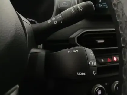 Photo 14 Dacia Jogger  1.6 hybrid 140ch Extreme 7 places -24