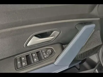 Photo 9 Dacia Duster  1.6 hybrid 140ch Journey