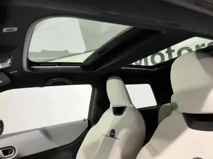 Photo 10 Mini Cooper  3 Portes S 204ch Favoured DKG7