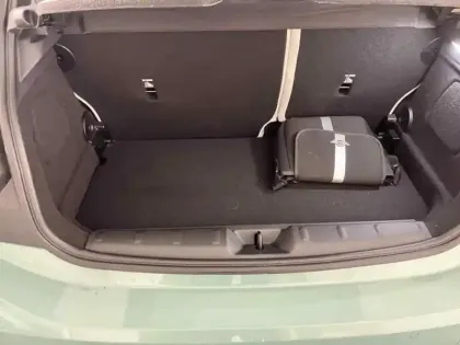 Photo 6 Mini Cooper  3 Portes S 204ch Favoured DKG7