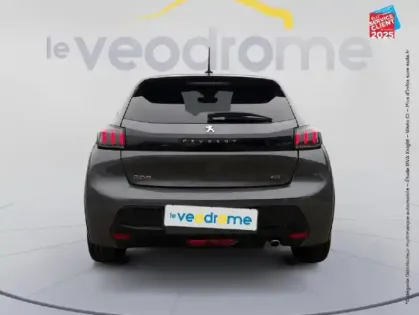 Photo 21 Peugeot 208  1.2 PureTech 100ch S/S GT Camera Carplay