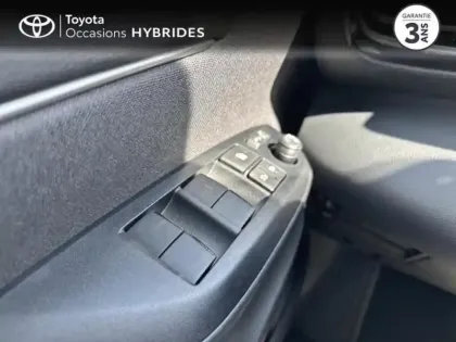 Photo 14 Toyota Yaris  116h Design 5p MY25