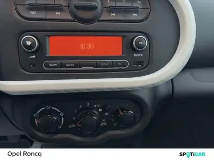 Photo 13 Renault Twingo  1.0 SCe 65ch Life