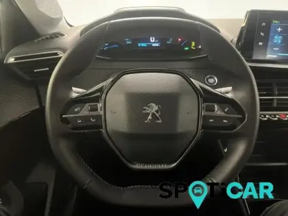 Photo 6 Peugeot 208  e- 136ch Style