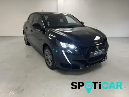 Photo 2 Peugeot 208  e- 136ch Style