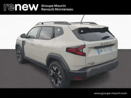 Photo 7 Dacia Duster  1.6 hybrid 140ch Extreme