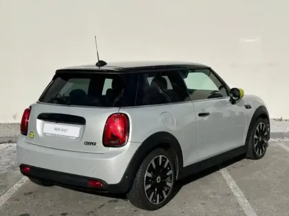 Photo 1 Mini Mini  Cooper SE 184ch  Essential BVA