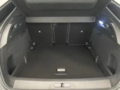 Photo 10 Peugeot 3008  1.2 Hybrid 145ch GT e-DCS6