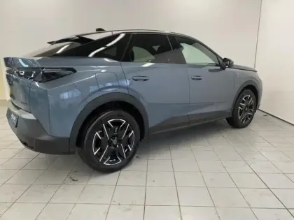 Photo 3 Peugeot 3008  1.2 Hybrid 145ch GT e-DCS6