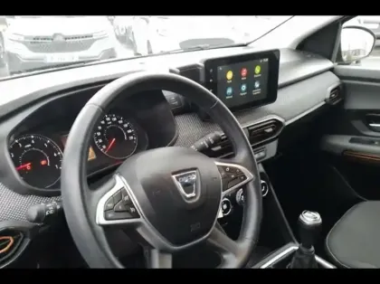 Photo 8 Dacia Sandero  1.0 TCe 90ch Stepway Confort -22