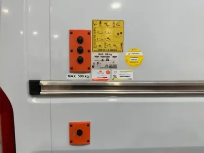 Photo 13 Peugeot Boxer  Fg L2H2 3.3 120 HAYON ELEVATEUR / 1200 KM