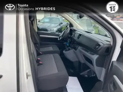 Photo 5 Toyota Proace  Medium 1.5 D-4D 120 Business RC19