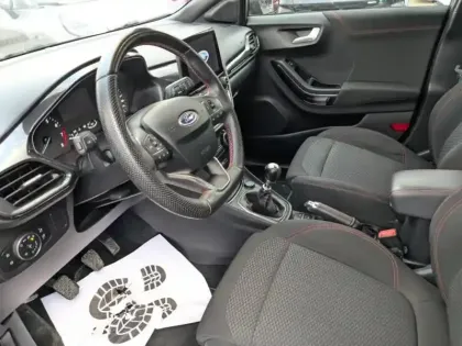 Photo 15 Ford Puma  1.0 Flexifuel 125ch S&S mHEV ST-Line Design 3