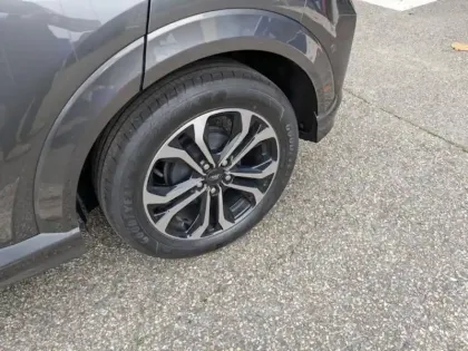 Photo 5 Ford Puma  1.0 Flexifuel 125ch S&S mHEV ST-Line Design 3