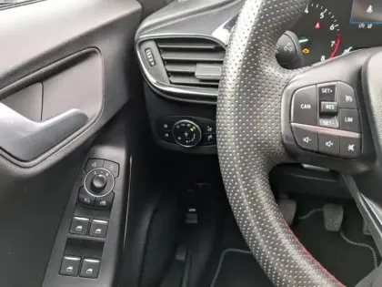 Photo 13 Ford Puma  1.0 Flexifuel 125ch S&S mHEV ST-Line Design 3