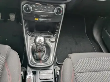 Photo 12 Ford Puma  1.0 Flexifuel 125ch S&S mHEV ST-Line Design 3