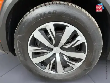 Photo 24 Peugeot 2008  1.2 PureTech 100ch S&S Active Pack