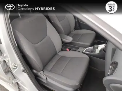 Photo 5 Toyota Yaris  116h Design 5p MY22