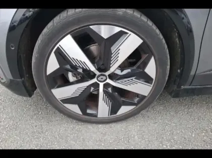 Photo 12 Renault Megane  E-Tech Electric EV60 220ch Techno super charge -C