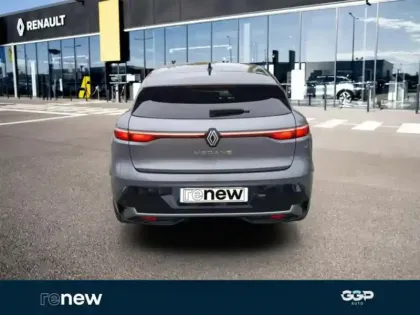 Photo 4 Renault Megane  E-Tech Electric EV60 220ch Techno super charge -C