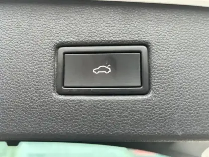 Photo 10 Volkswagen Tiguan  1.4 eHybrid 245ch R-Line DSG6