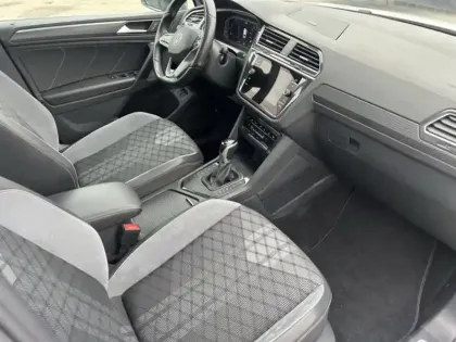 Photo 12 Volkswagen Tiguan  1.4 eHybrid 245ch R-Line DSG6