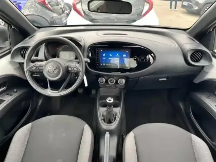 Photo 9 Toyota Aygo  X 1.0 VVT-i 72ch Dynamic MY24