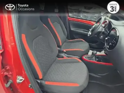 Photo 5 Toyota Aygo  X 1.0 VVT-i 72ch Design S-CVT