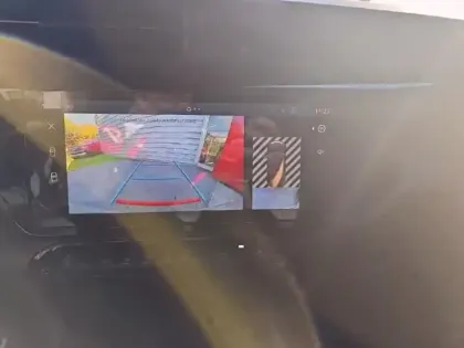 Photo 12 Alfa Romeo Junior  1.2 Ibrida 136ch Speciale DCT6