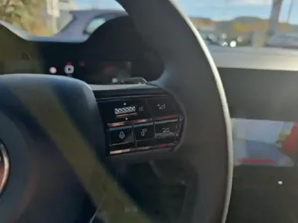 Photo 14 Alfa Romeo Junior  1.2 Ibrida 136ch Speciale DCT6