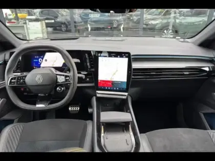 Photo 8 Renault Rafale  1.2 E-Tech full hybrid 200ch esprit Alpine - 25