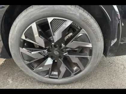 Photo 12 Renault Rafale  1.2 E-Tech full hybrid 200ch esprit Alpine - 25