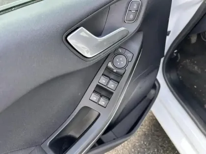 Photo 24 Ford Fiesta  1.0 Flexifuel 95ch  Titanium X 5p