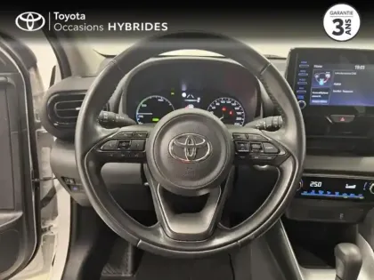 Photo 8 Toyota Yaris  116h Dynamic 5p MY22