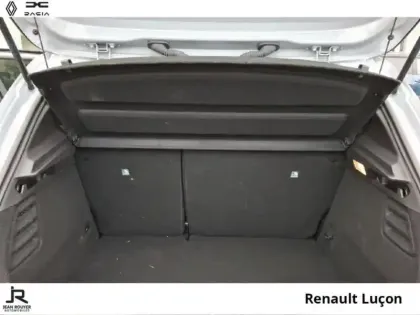 Photo 6 Renault Clio  1.6 E-Tech 145ch full hybrid Techno - 25