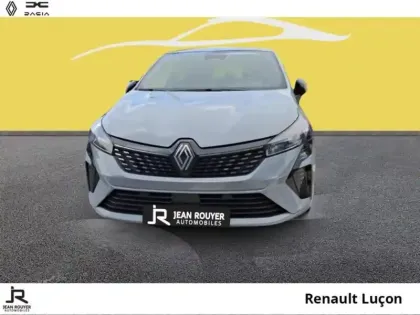 Photo 8 Renault Clio  1.6 E-Tech 145ch full hybrid Techno - 25