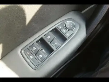 Photo 11 Renault Captur  1.0 TCe 90ch Evolution