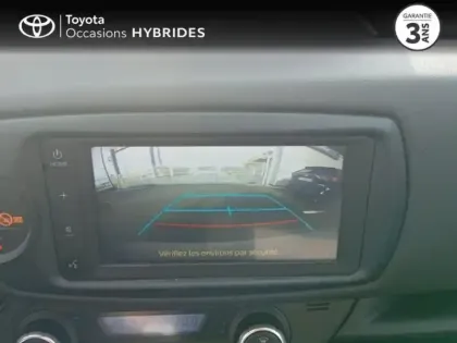 Photo 29 Toyota Yaris  100h Dynamic 5p RC19