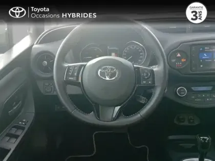 Photo 23 Toyota Yaris  100h Dynamic 5p RC19