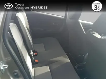 Photo 6 Toyota Yaris  100h Dynamic 5p RC19