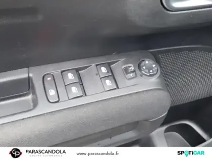 Photo 11 Citroën C3 Aircross  1.2 PureTech 130ch S&S MAX Automatique