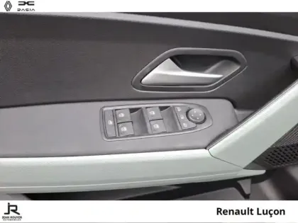 Photo 13 Dacia Duster  1.6 hybrid 140ch Extreme