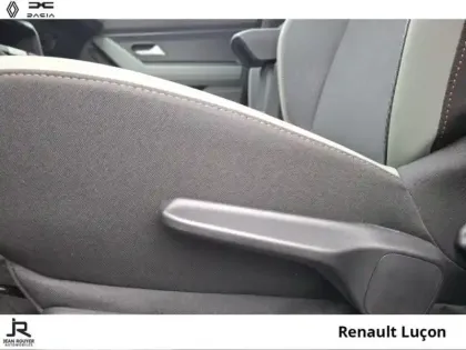 Photo 14 Dacia Duster  1.6 hybrid 140ch Extreme