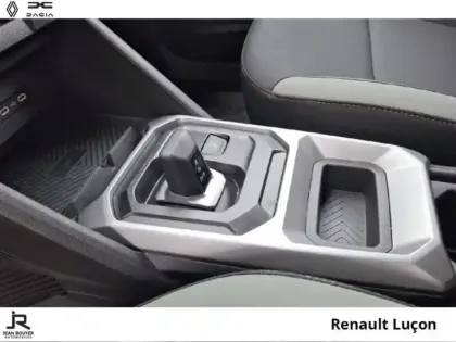 Photo 5 Dacia Duster  1.6 hybrid 140ch Extreme