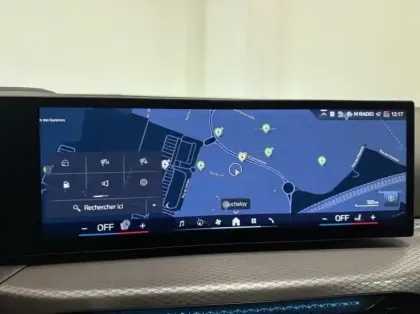 Photo 11 BMW Serie 3 Série 3 330eA xDrive 292ch M Sport