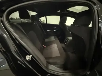 Photo 6 BMW Serie 3 Série 3 330eA xDrive 292ch M Sport