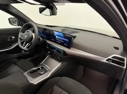 Photo 7 BMW Serie 3 Série 3 330eA xDrive 292ch M Sport