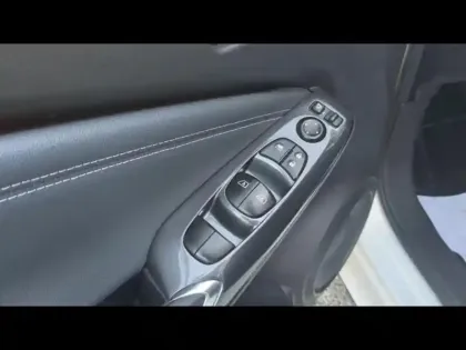 Photo 14 Nissan Juke  1.0 DIG-T 117ch N-Connecta